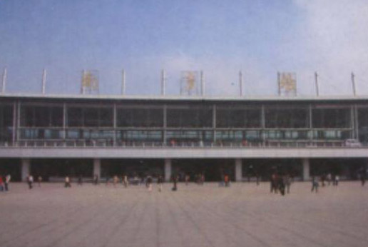 <b>南京市新火车站</b>